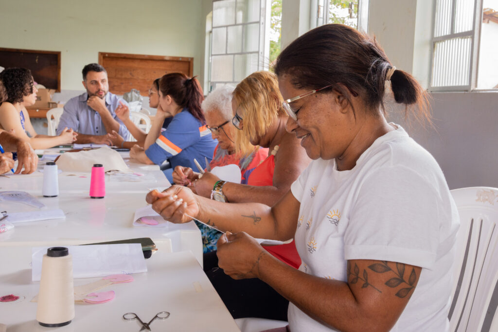Descobrindo Cores na Terceira Idade